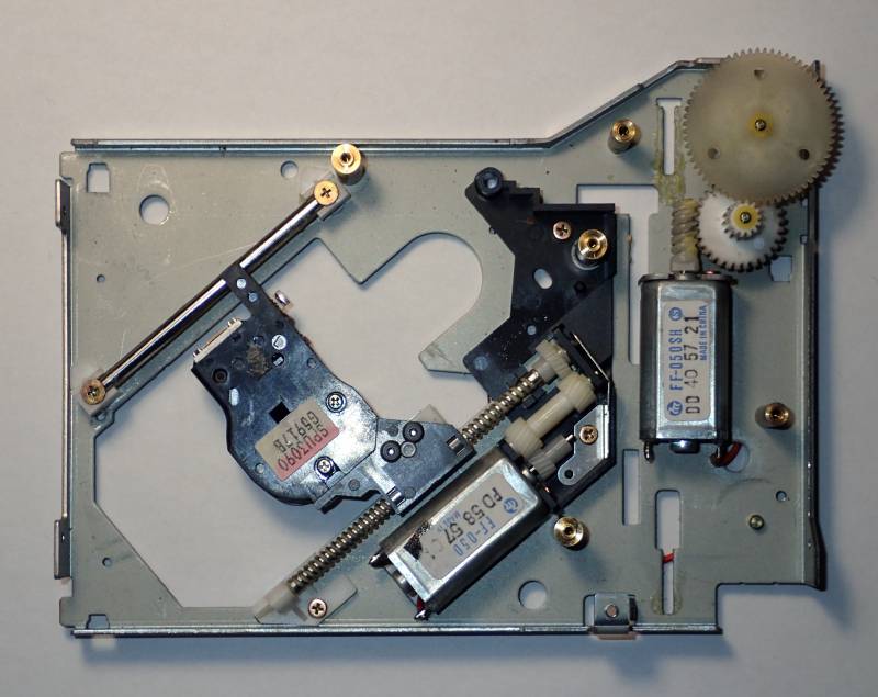 CDR-C3G stripped down mechanism, top