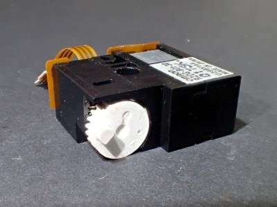 Omron R2DG-B01-30 overview