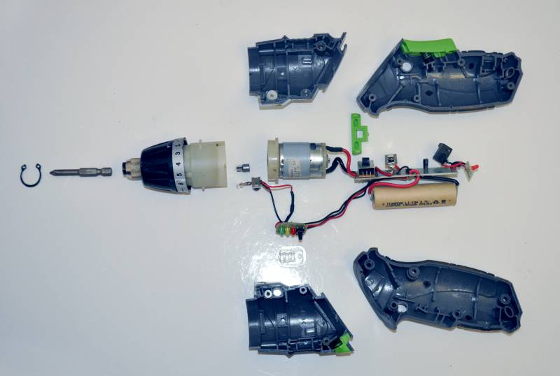 SDR-036 disassembled
