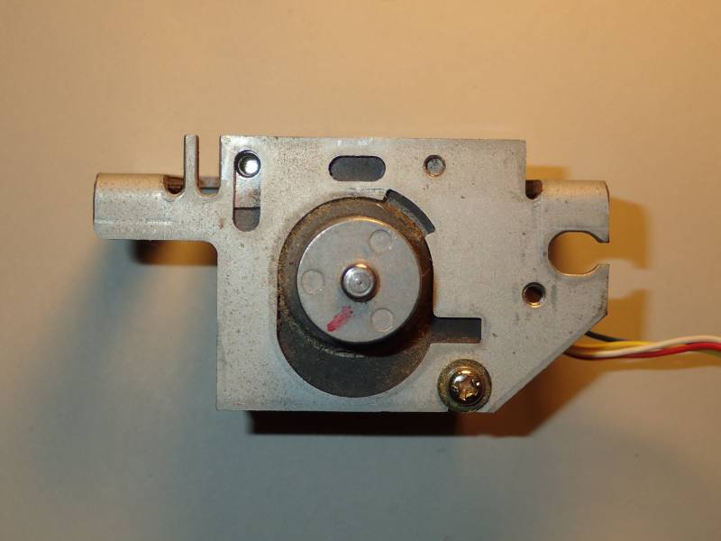 KP39HM2-028 FMD0098184